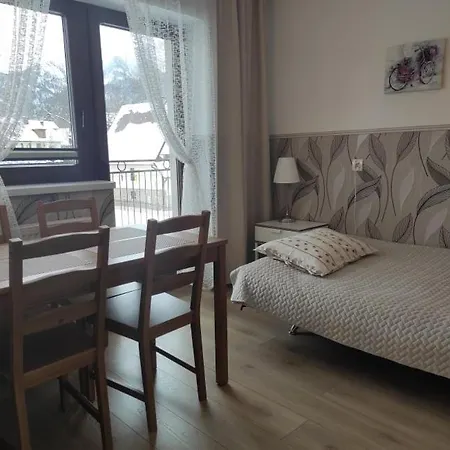 Arnika Wynajem Pokoi Pansiyon
