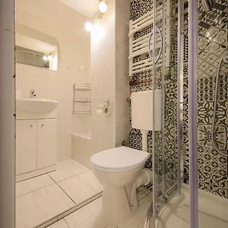 Δωμάτια σε οικογενειακή κατοικία Arnika Wynajem Pokoi *