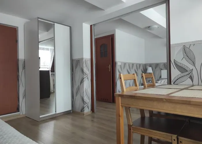 Arnika Wynajem Pokoi Accommodatie bij particulieren *